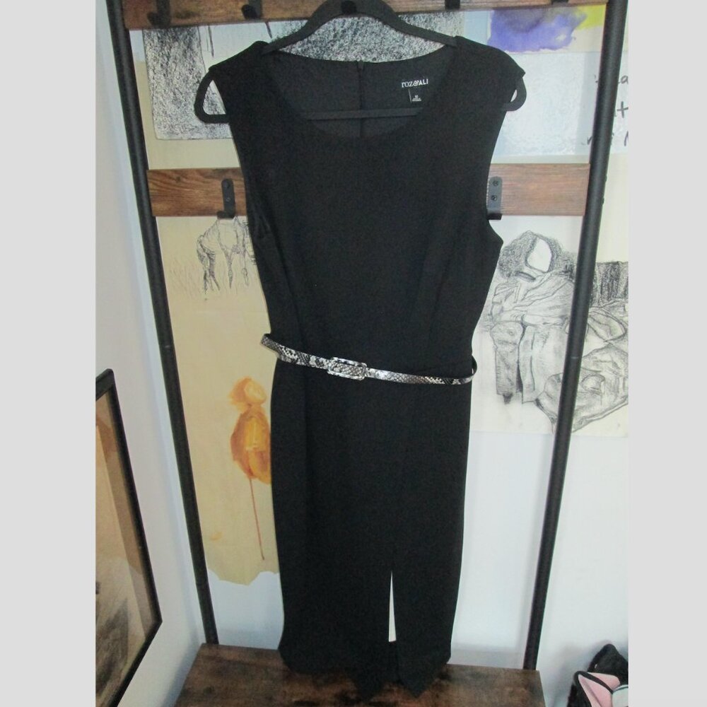 Roz & Ali Black Cocktail Dress with belt